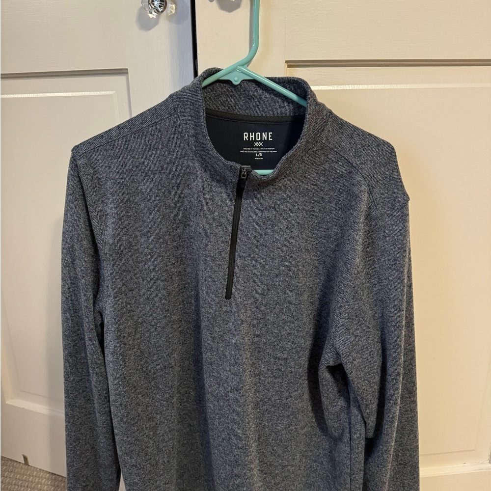 Rhone Pull over